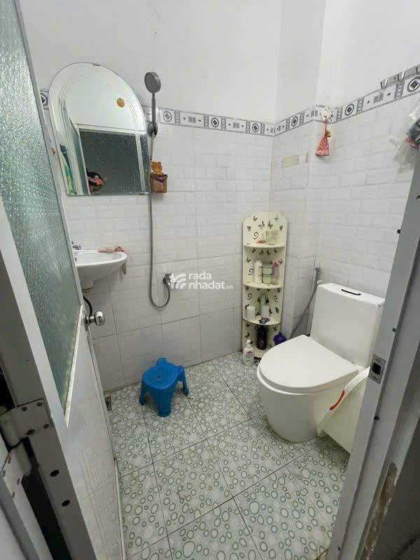 CHỐT GẤP BÙI ĐÌNH TUÝ - BÌNH THẠNH - GẦN HXH - BÁN ĐẤT TẶNG NHÀ - 41 M2 - 2 TẦNG