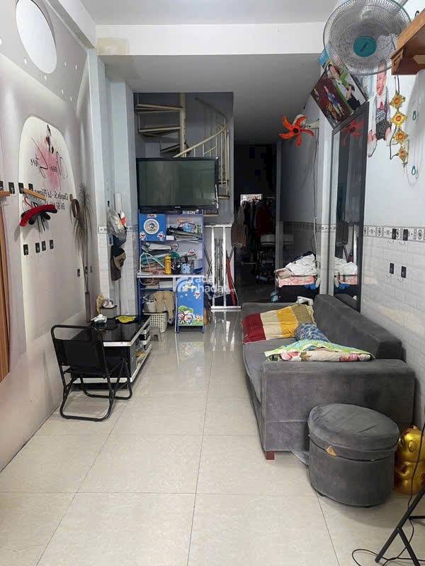 CHỐT GẤP BÙI ĐÌNH TUÝ - BÌNH THẠNH - GẦN HXH - BÁN ĐẤT TẶNG NHÀ - 41 M2 - 2 TẦNG
