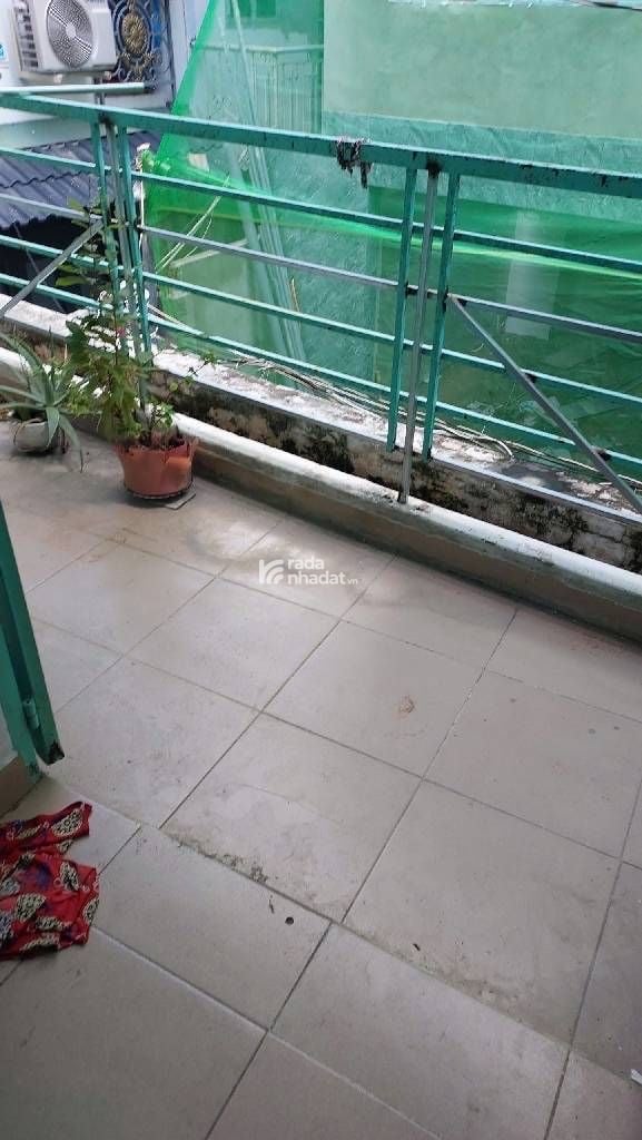 Nhà Bán Phạm Thế Hiển 40m2,  2PN, ban công. 3T290