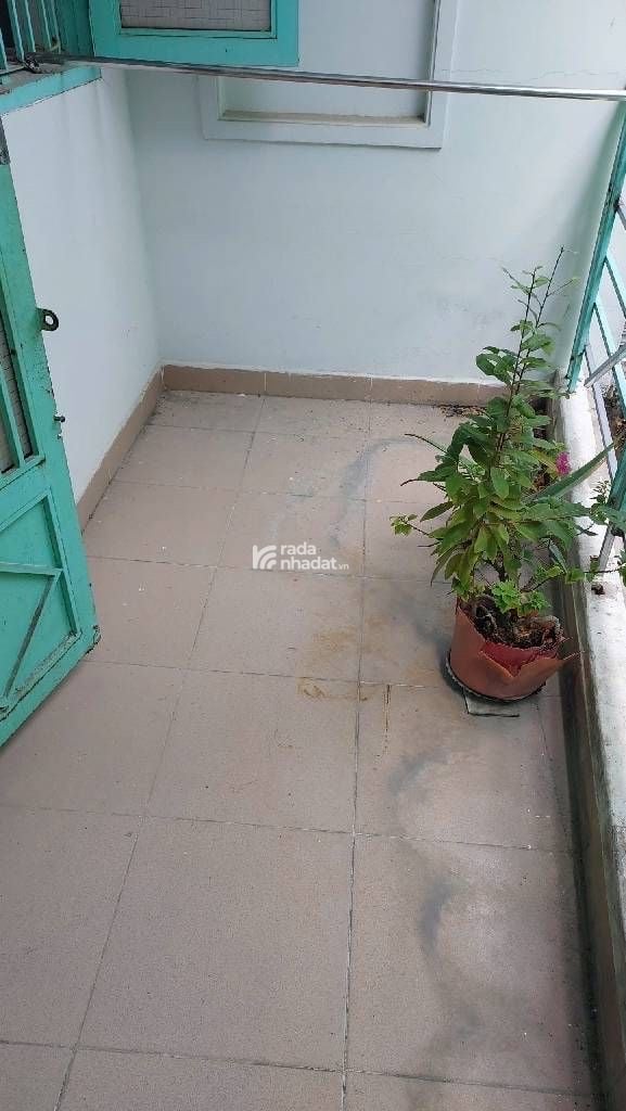 Nhà Bán Phạm Thế Hiển 40m2,  2PN, ban công. 3T290