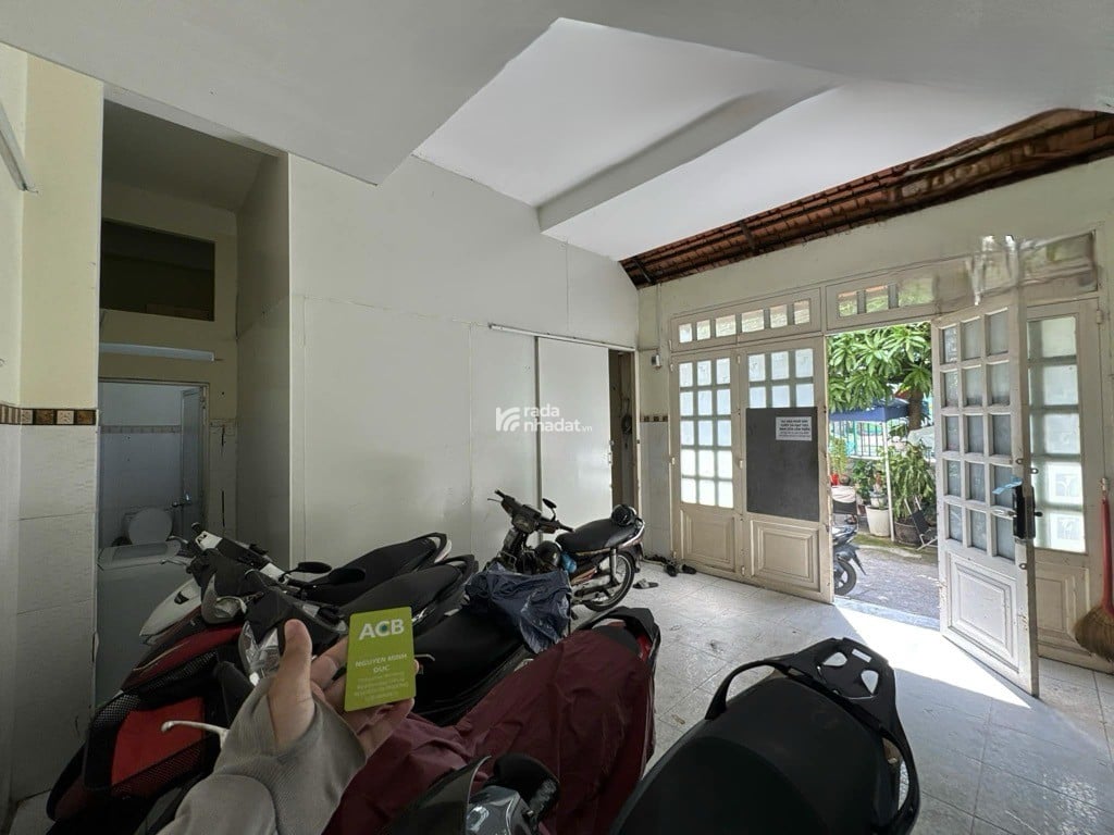 CĂN GÓC 2 MẶT HẺM XE TẢI TRÁNH DẠ NAM -P.2-Q.8-DT: 4.7*14M  - 9 TỶ 4