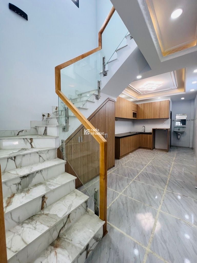 (QUẬN 7) NHÀ ĐẸP 2 TẦNG, HẺM 4M TRƯỚC NHÀ, SÁT HXH LÂM VĂN BỀN, 42M2, 5,3T