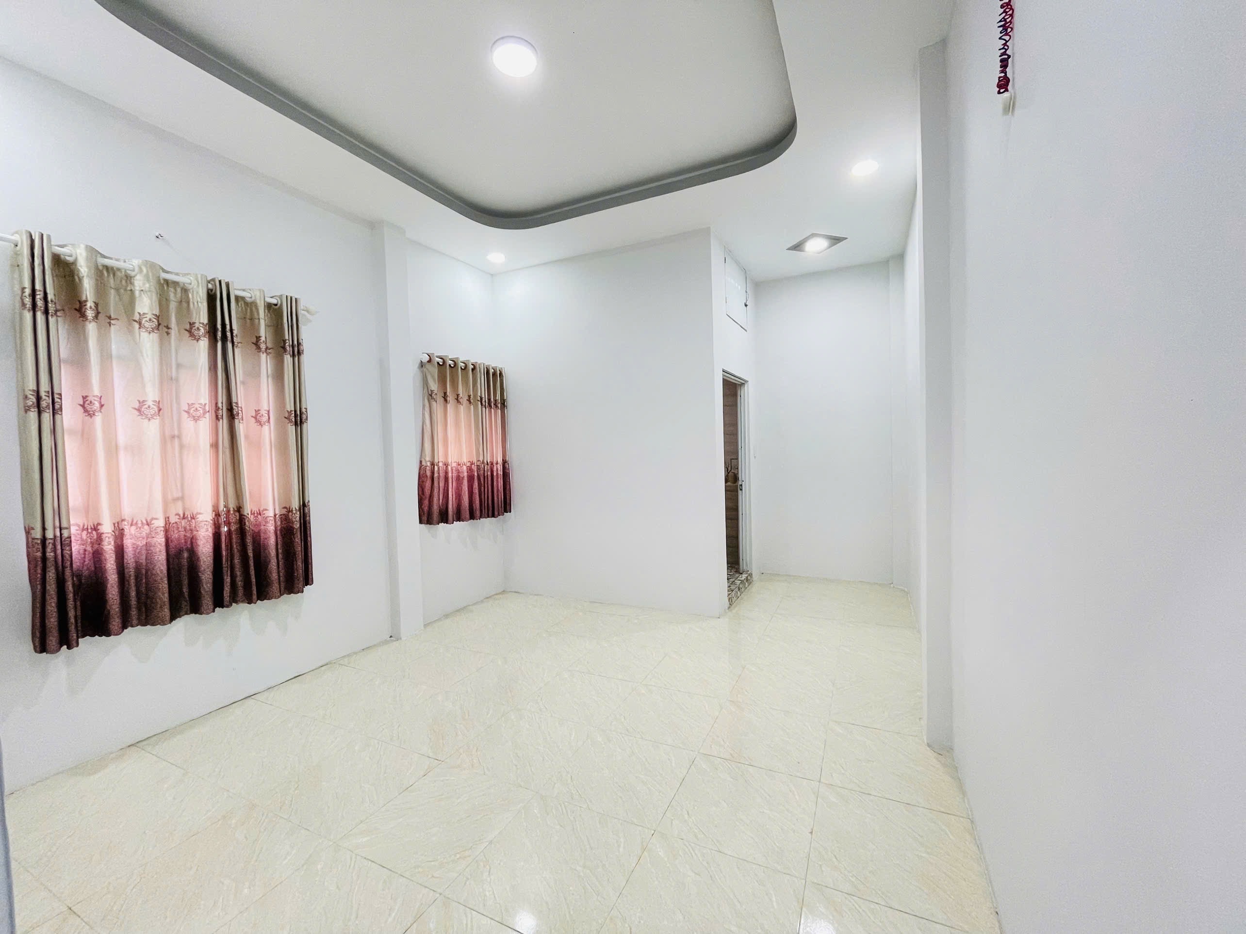 BÁN NHÀ GÓC 2 MẶT TIỀN 4X 13, TRỊNH THỊ DỐI , ĐÔNG THẠNH, HÓC MÔN , GIÁ 1.999 TỶ 