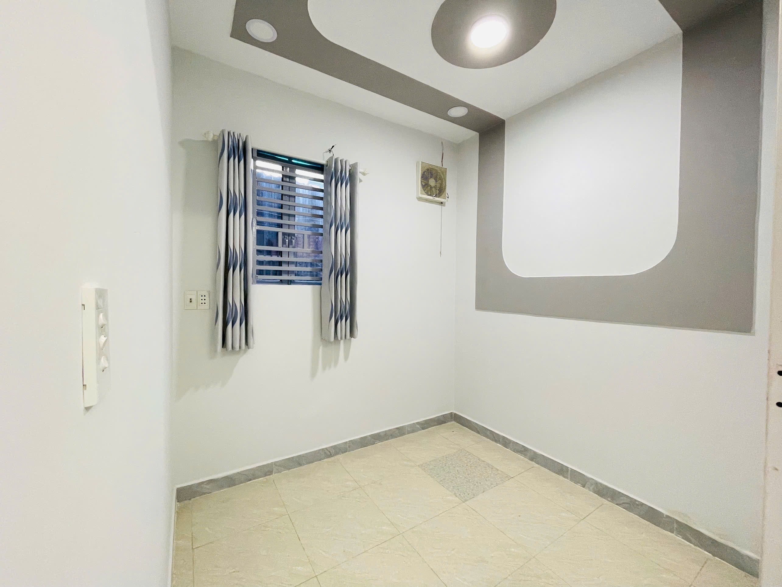 BÁN NHÀ GÓC 2 MẶT TIỀN 4X 13, TRỊNH THỊ DỐI , ĐÔNG THẠNH, HÓC MÔN , GIÁ 1.999 TỶ 