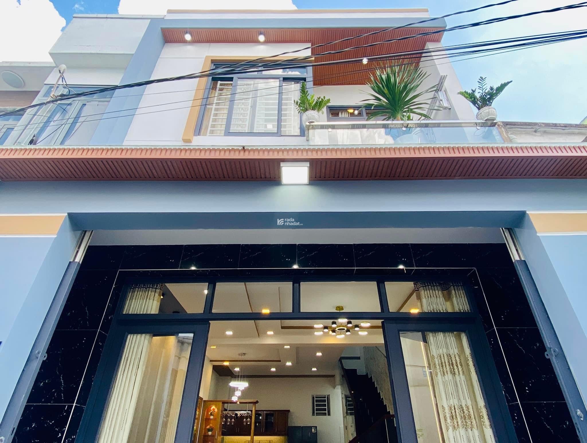 Cực hiếm! Bán nhà 65m2 xây 1 trệt 1 lầu đường Cống Lở, Tân Bình. Hẻm 4m. Gần cầu Tham Lương