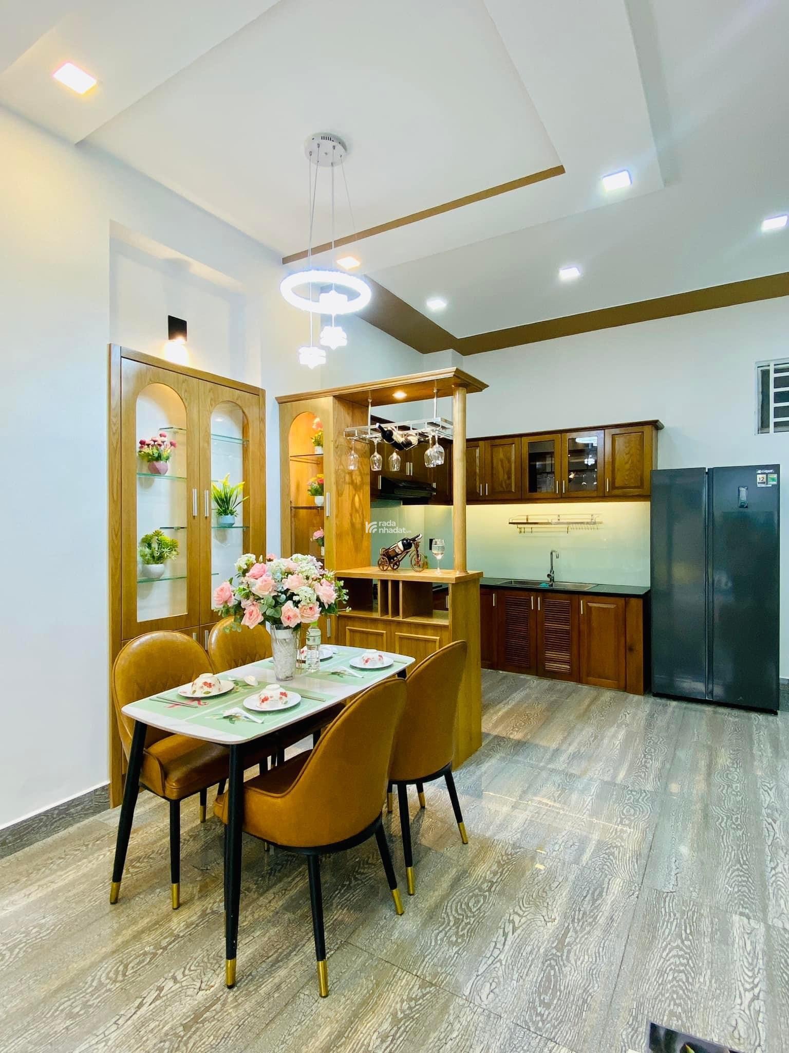 Cực hiếm! Bán nhà 65m2 xây 1 trệt 1 lầu đường Cống Lở, Tân Bình. Hẻm 4m. Gần cầu Tham Lương