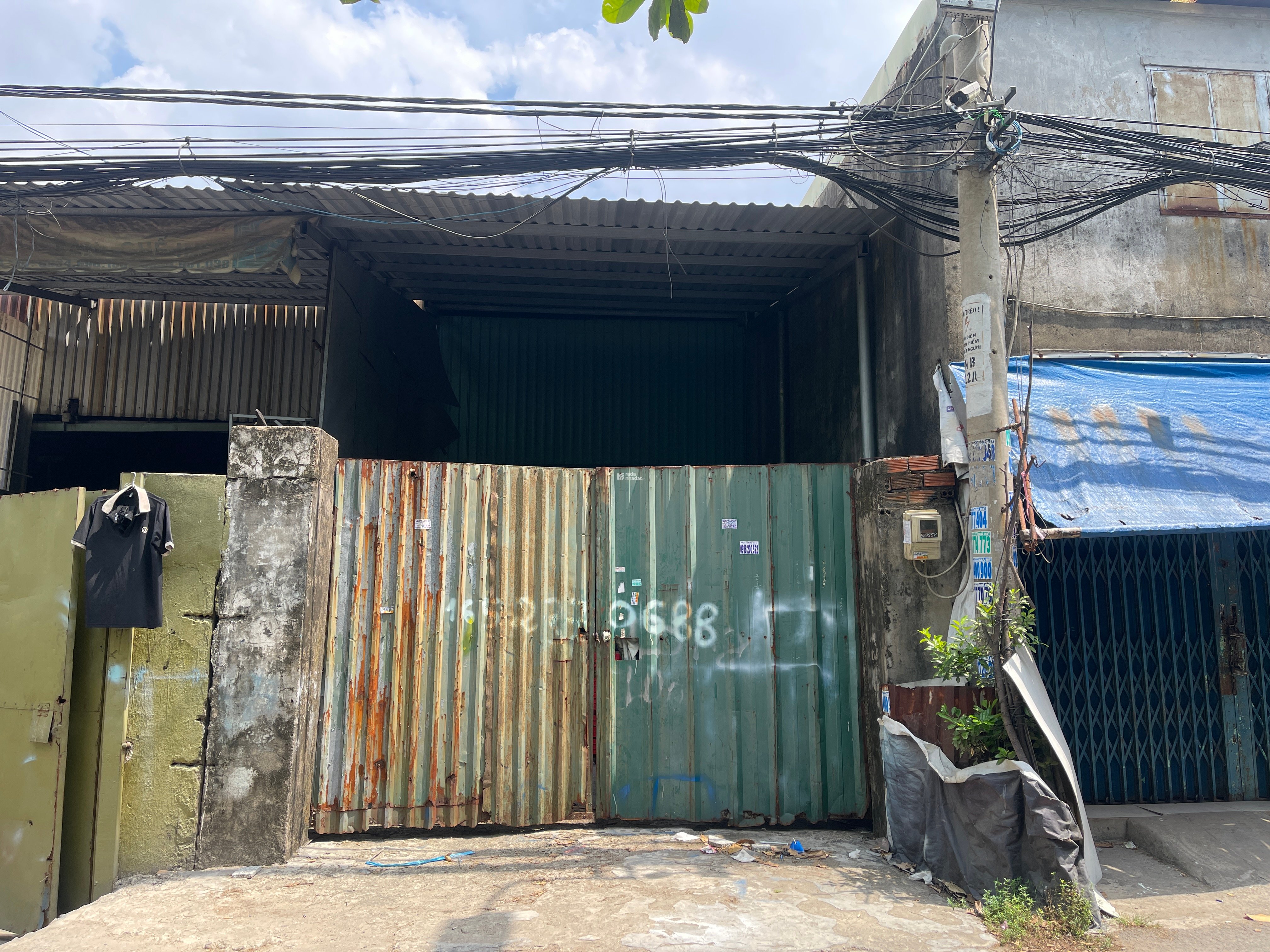 200m2 nhà xưởng 2 mặt tiền Trần Văn Giàu - Lô 2