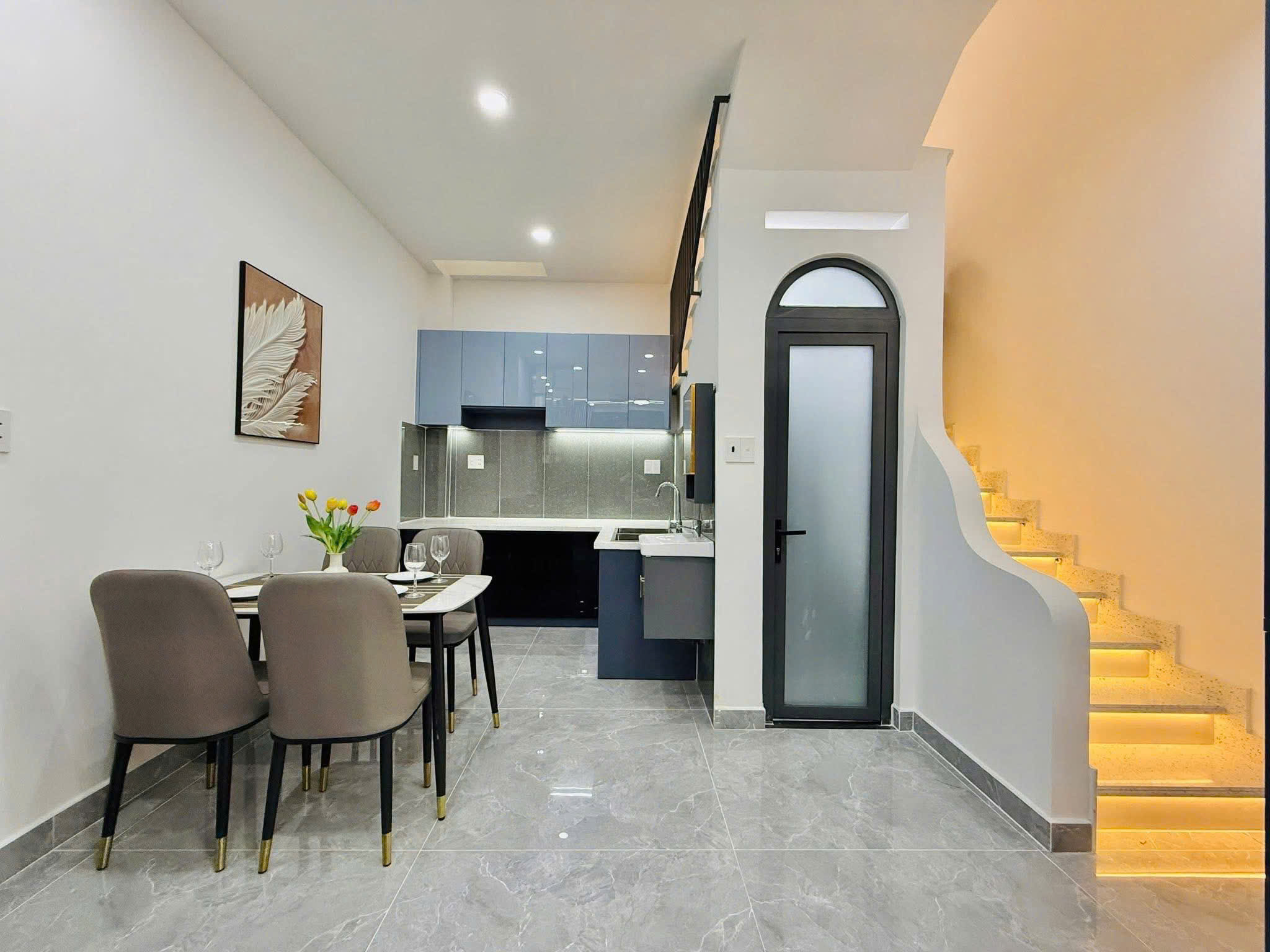 CẦN Bán Nhà ĐẸP BÙI QUANG LÀ GV, giá chỉ 3TY650 TL, Sổ Riêng, hẻm rộng
