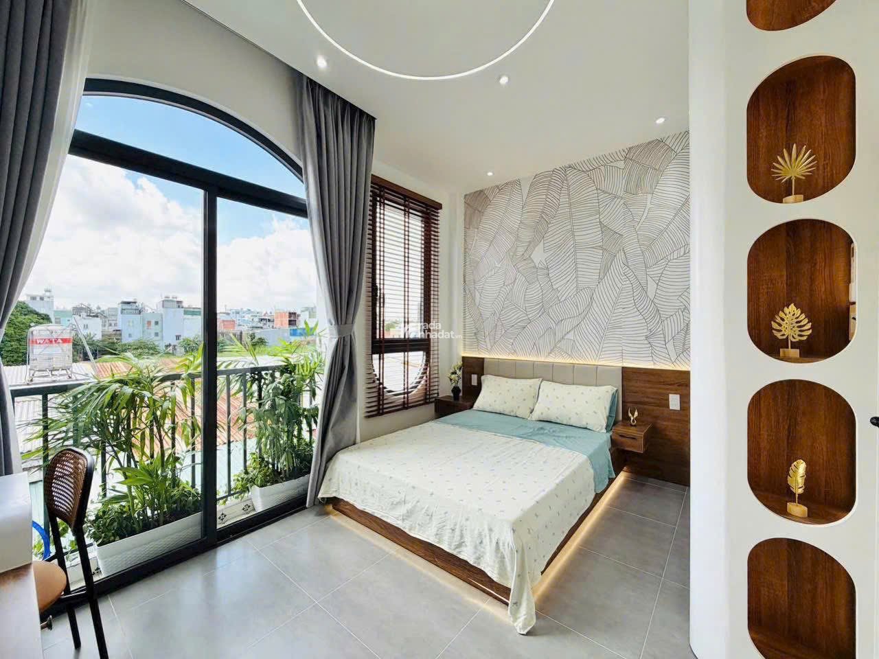 SIÊU HOT! Bán nhà Chu Văn An, P12, Bình Thạnh giá tốt DT 80m2 giá chỉ 3tỷ550tr. Sổ Hồng Riêng