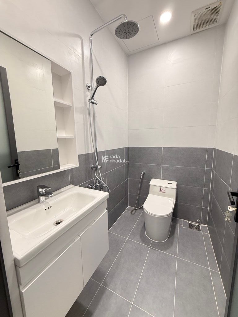 NGAY BA VÂN - HẼM NHỰA XE HƠI THÔNG - 56M2 VUÔNG A4 - NHÀ 3 TẦNG ĐẸP LUNG LINH MUA Ở NGAY - 8.9 TỶ