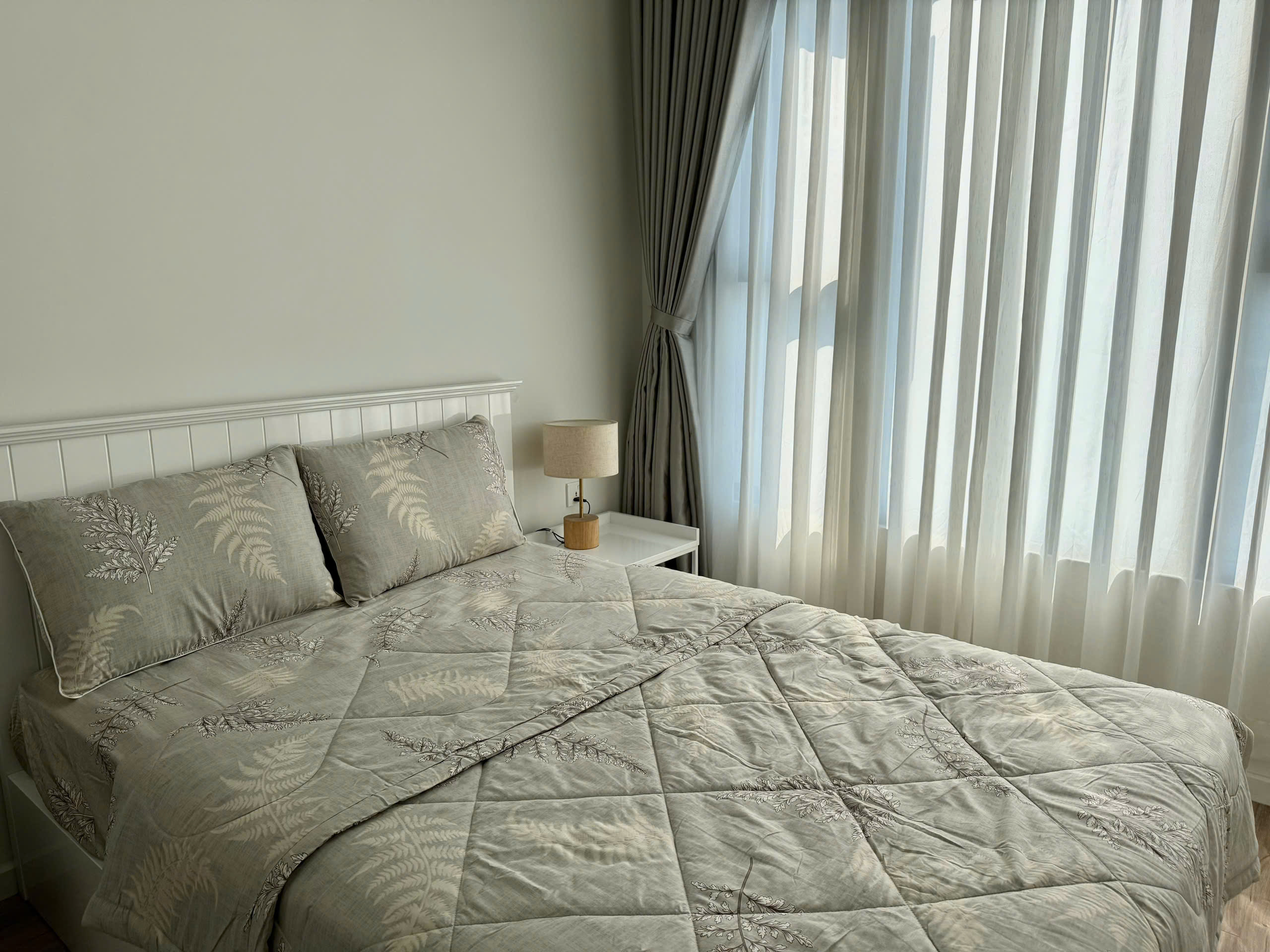 CHO THUÊ CĂN HỘ THE INFINITY - THE RIVIERA POINT - 91M2 - 2PN - NHÀ MỚI 100% - LẦU CAO 