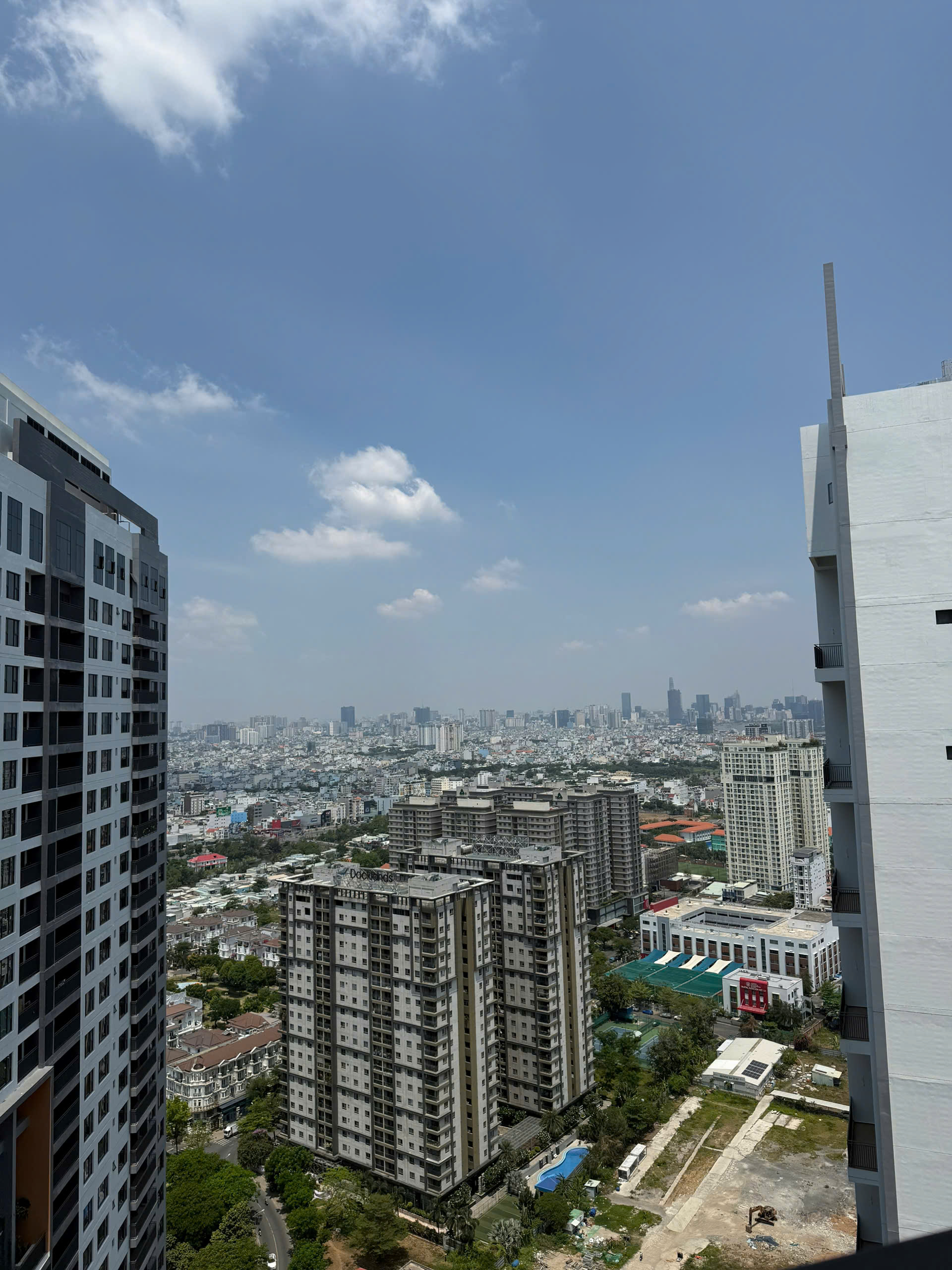 CHO THUÊ CĂN HỘ THE INFINITY - THE RIVIERA POINT - 91M2 - 2PN - NHÀ MỚI 100% - LẦU CAO 