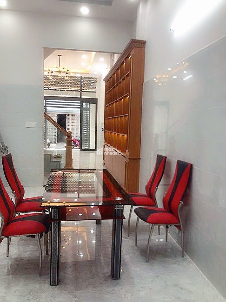 Bán nhà đường số 8 bình hưng hoà B 