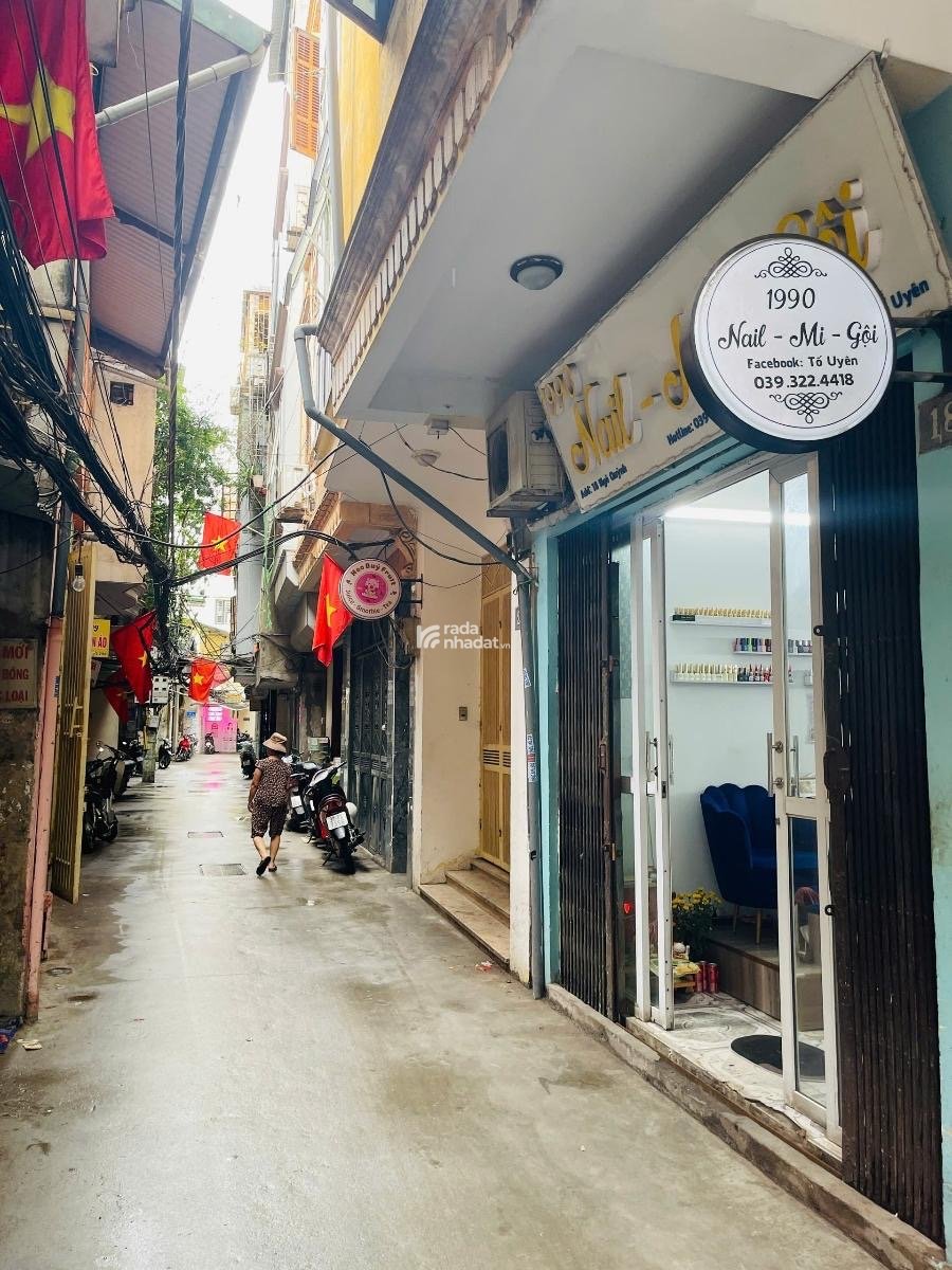 BÁN NHÀ RIÊNG ĐẸP , MỚI TẠI NGÕ QUỲNH 