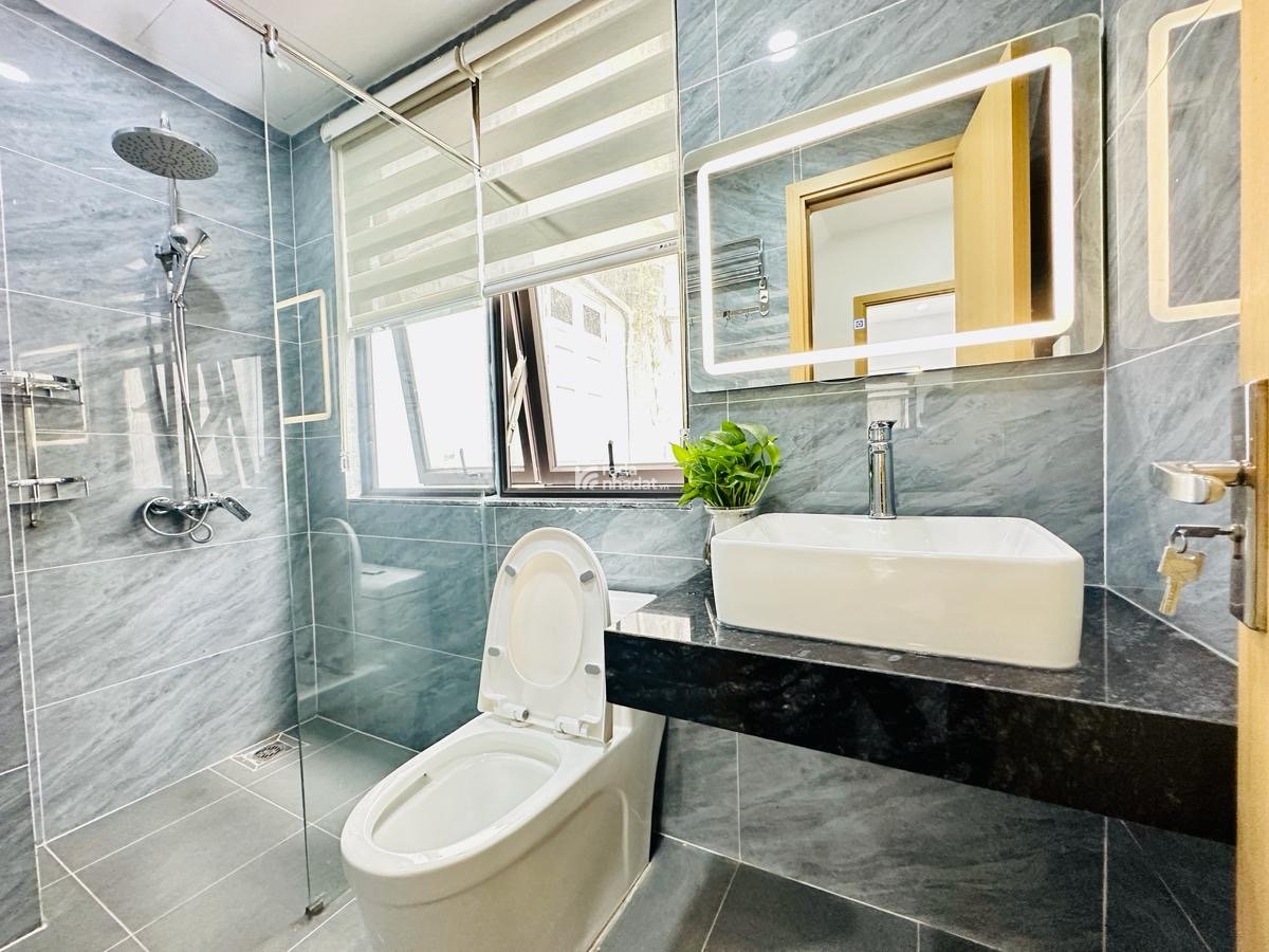 BÁN NHÀ RIÊNG ĐẸP , MỚI TẠI NGÕ QUỲNH 
