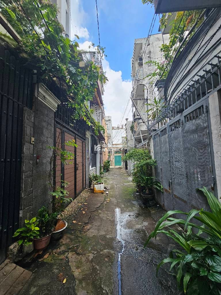 NGAY AEON MALL, HẺM XE HƠI GÒ DẦU, TÂN PHÚ, 45M2 NGANG HIẾM CÓ. GIẢM 550TR CHỈ 4.45T TL TỐT