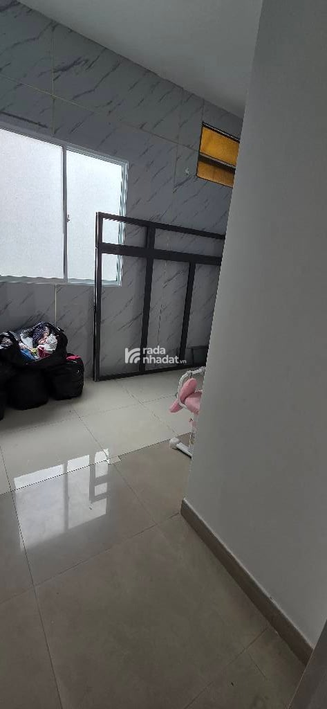 BÁN NHÀ MẶT TIỀN KHU VIP TÊN LỬA 100M2 12.X 5 TẦNG THANG MÁY FULL NỘI THẤT 