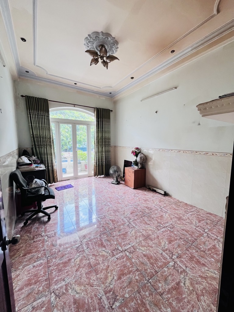 Nhà 4 tầng khu Quân Đội, đường Trường Chinh, 73m2, 5PN, an ninh, Chỉ 11.6 tỷ