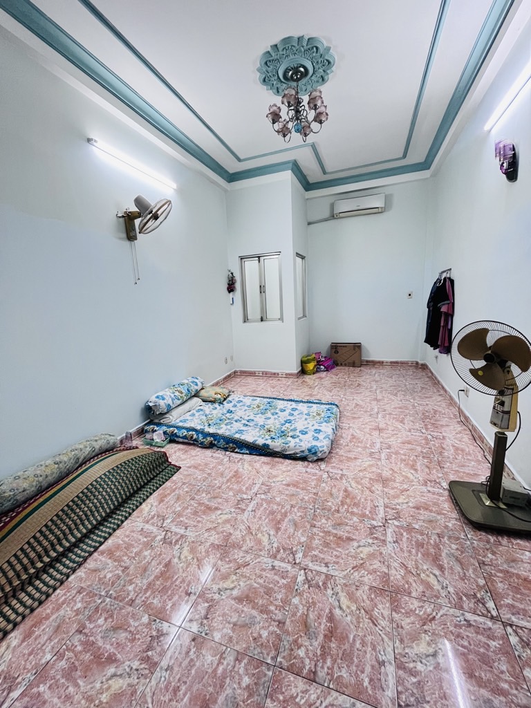 Nhà 4 tầng khu Quân Đội, đường Trường Chinh, 73m2, 5PN, an ninh, Chỉ 11.6 tỷ