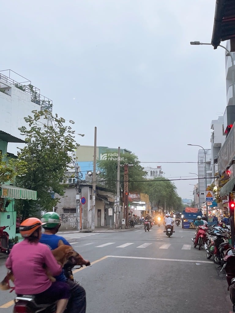 BÁN NHÀ PHẠM VĂN CHÍ QUẬN 6 110M2 12.7 TỶ 4 TẦNG XÂY MỚI PHƯỜNG 3 