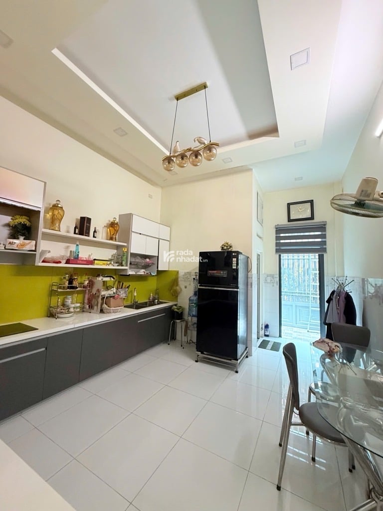 Bán nhà 2 mặt tiền đường song hành nguyễn văn quá