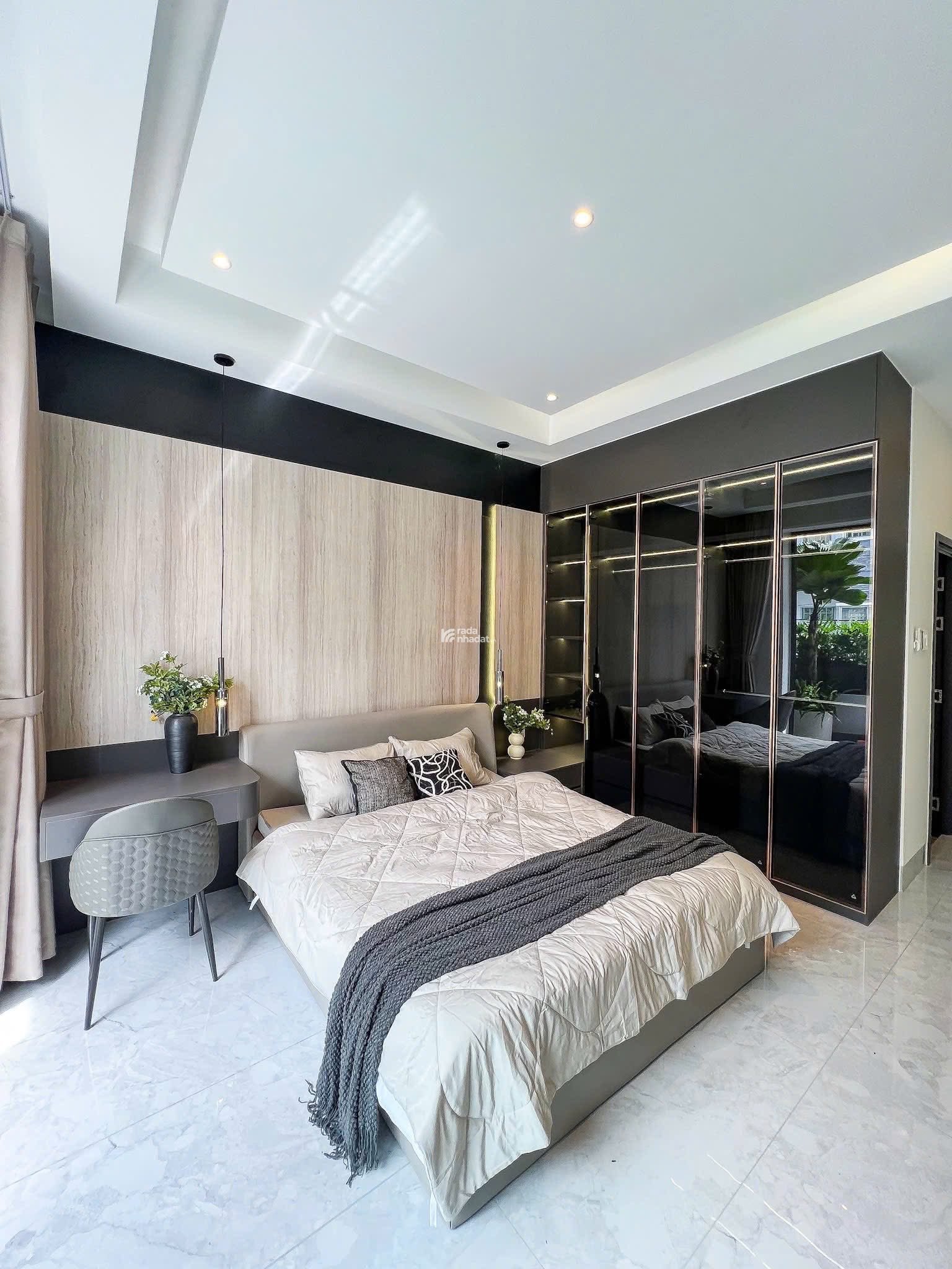 Bán Nhà Đẹp Tương Bình Hiệp - Ngay Trung Tâm - Sổ Hồng Riêng - An Ninh