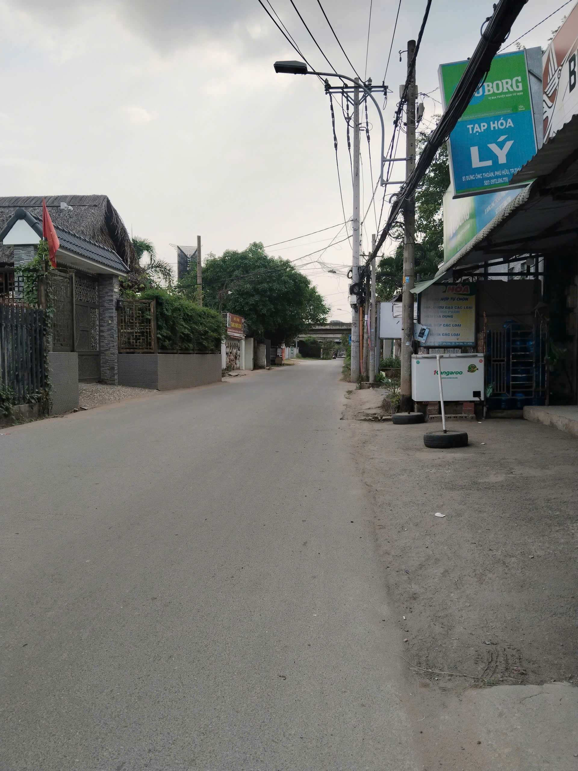 Bán Nhà Mới 3 tầng Ở Ngay Gần Global City, Vòng Xoay Phú Hữu. Giá 5.x Tỷ 