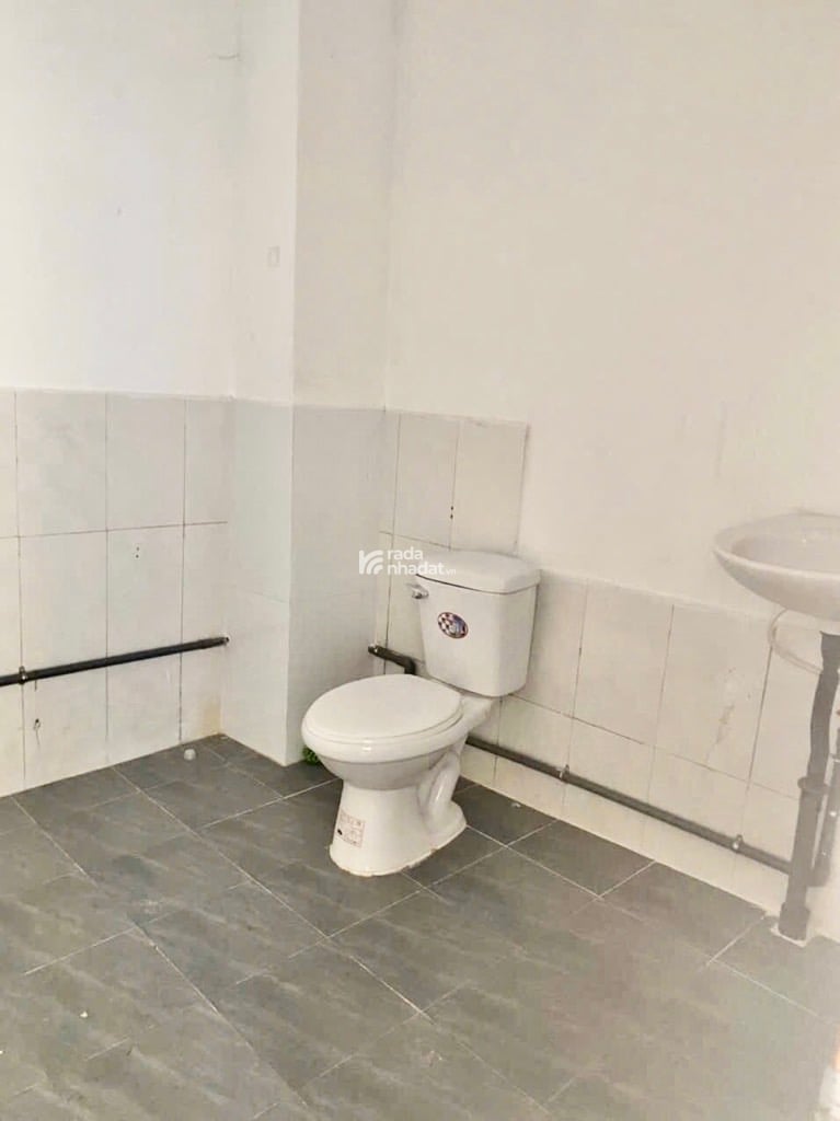 Lê Đình Cẩn Cạnh Tên Lửa Bình Tân - m - Dòng Tiền 15tr - 4.85 Tỷ