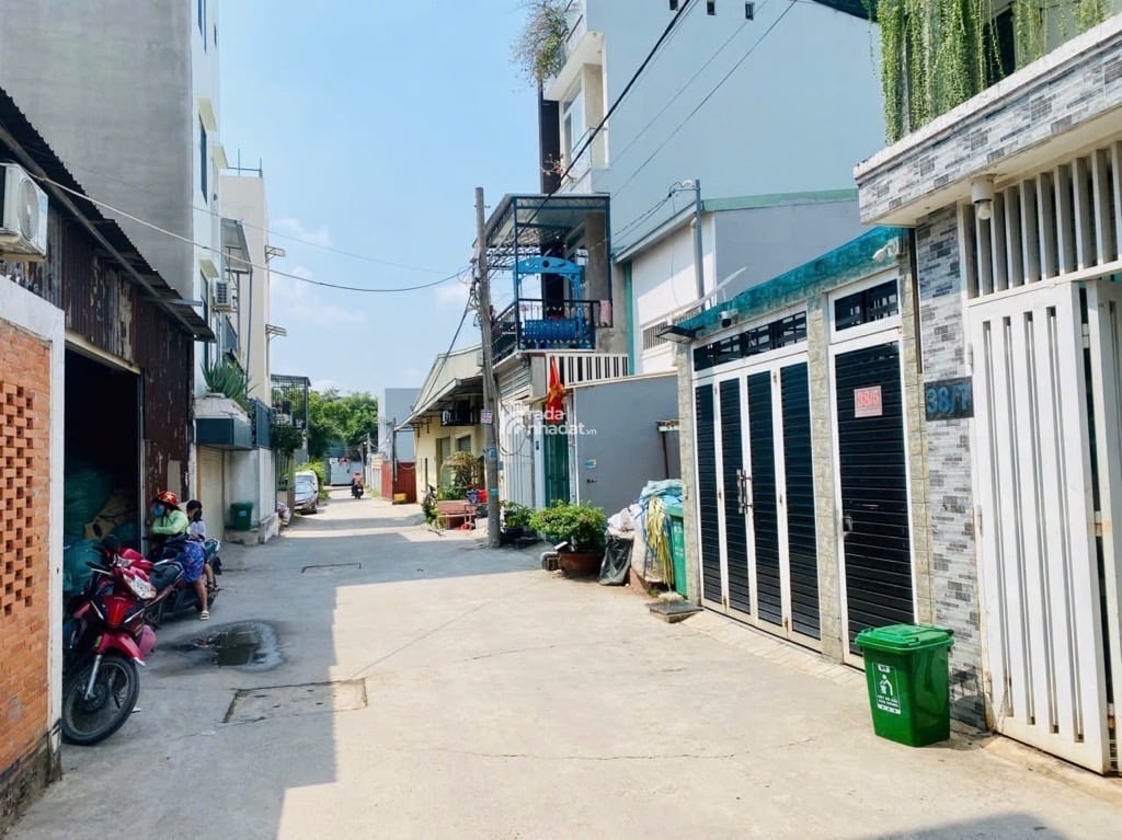 BÁN NHÀ 3 TẦNG - ĐƯỜNG 24 LINH ĐÔNG - HẺM 6M - KHU PHÂN LÔ 