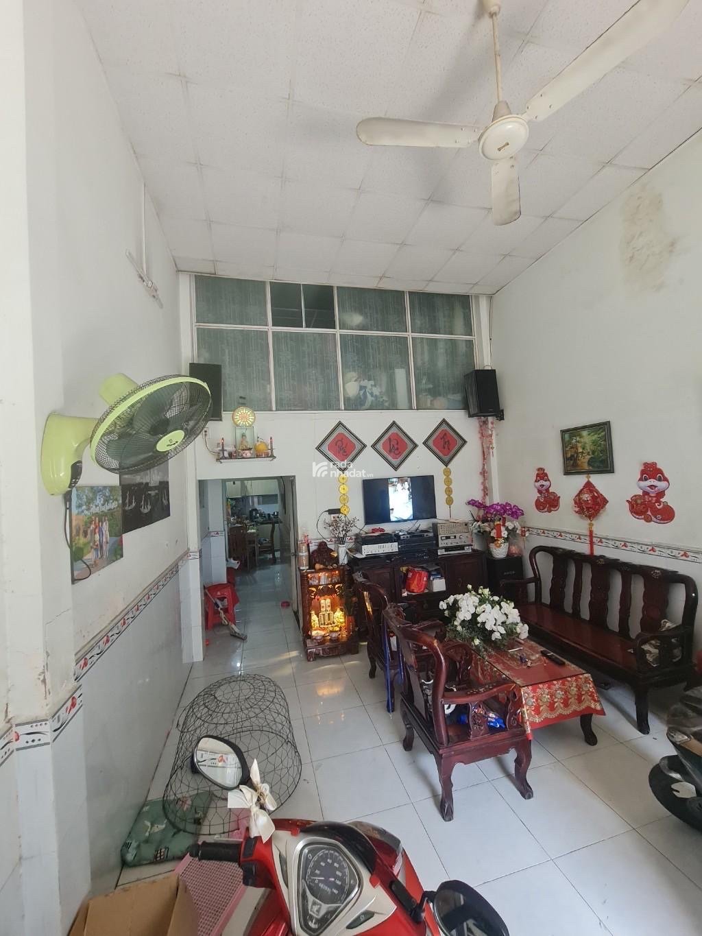  Bán nhà Lê Trọng Tấn, Tân Phú – 62m2, HXH, giá 4.99 tỷ, khúc Aeon Mall 