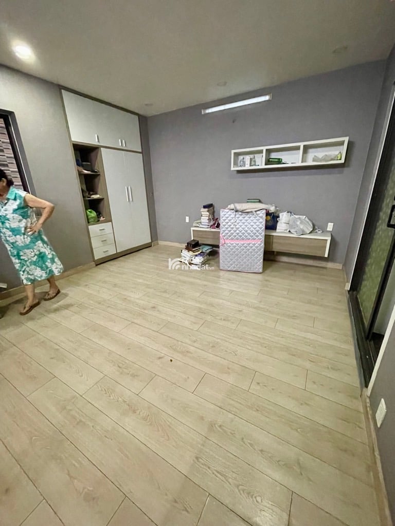 BÁN NHÀ AN DƯƠNG VƯƠNG 80M2 (5x16) 4 TẦNG 6PN HẺM XE HƠI THÔNG 6.5 TỶ KẾ CÔNG VIÊN PHÚ LÂM, QUẬN 6