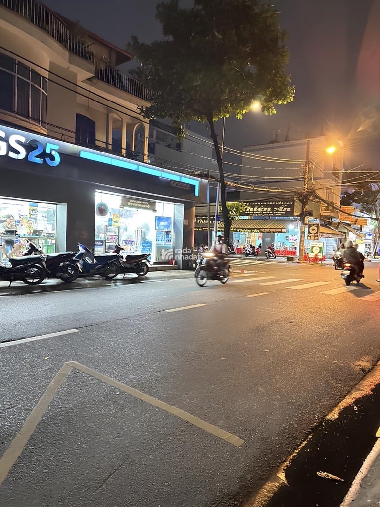 BÁN NHÀ MẶT TIỀN LÊ QUỐC TRINH 73M2 7.X TỶ 4PN TÂN PHÚ 12M CÓ LỀ 2.5M