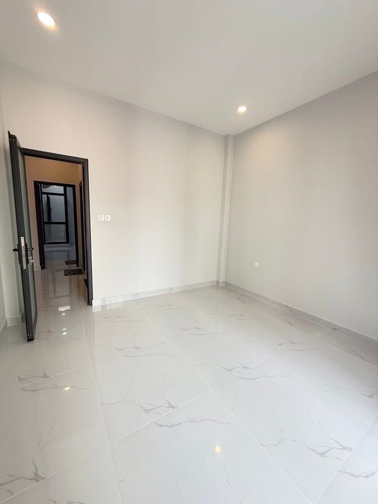 Ngay khu Bàu Cát, HXH thông đường Trường Chinh, Tân Bình, 56m2 giá chỉ 4 tỷ 150 TL