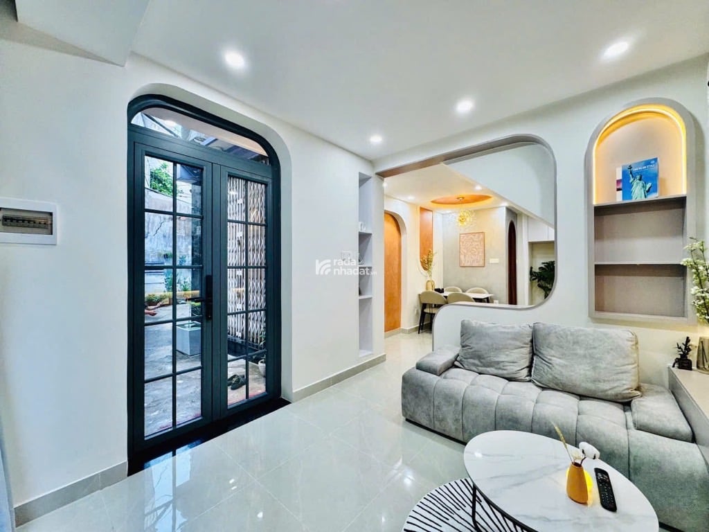 SÁT VÁCH QUẬN 1, PHAN VĂN HÂN, BÌNH THẠNH, 34M2 Ở NGAY. GIẢM 350TR CHỈ CÒN 6.68T TL 