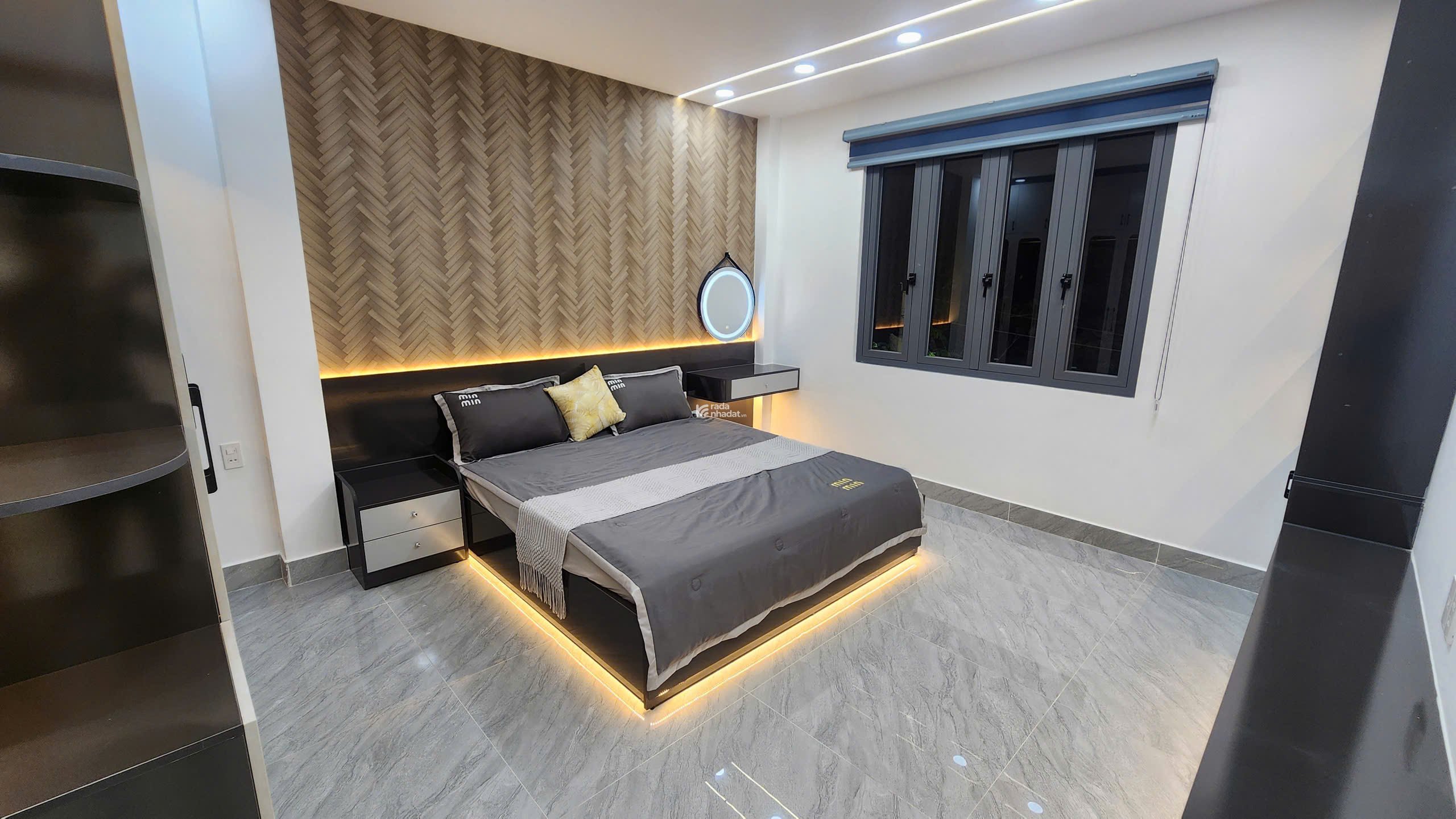 NHÀ PHỐ DIỆN TÍCH VILLA KDC CÔNG VIÊN 20M TÔ NGỌC VÂN - Q.12