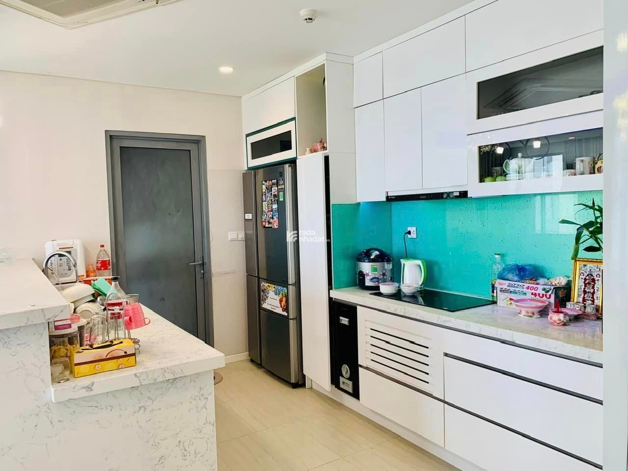 Opal Skyline Lái Thiêu, cho thuê căn 2pn 65m2 view hồ bơi, nội thất căn bản, giá 5tr5
