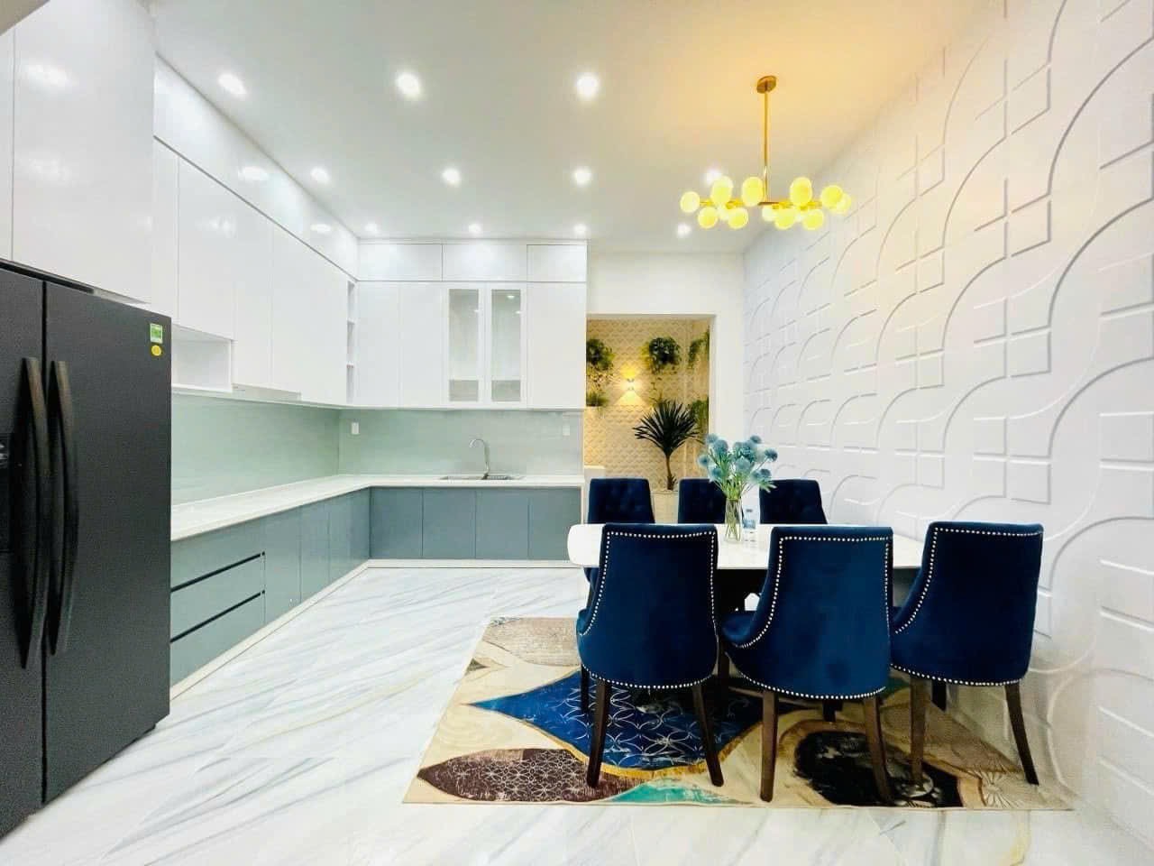 Chủ Đi Định cư cần BÁN GẤP 67.9m2 giá 5 tỷ 150 Đường Nguyễn Tri Phương , P.5, Quận 10 Tphcm