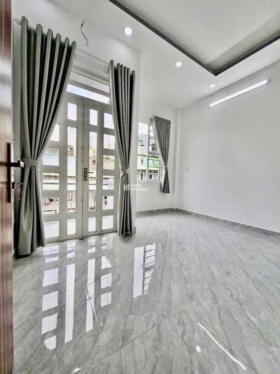 BÁN NHÀ 80m2 ( ngang 4m ) - 4 TẦNG , 6PN - NHÀ KHU VỰC TRUNG TÂM - CAO XUÂN DỤC PHƯỜNG 12 QUẬN 8