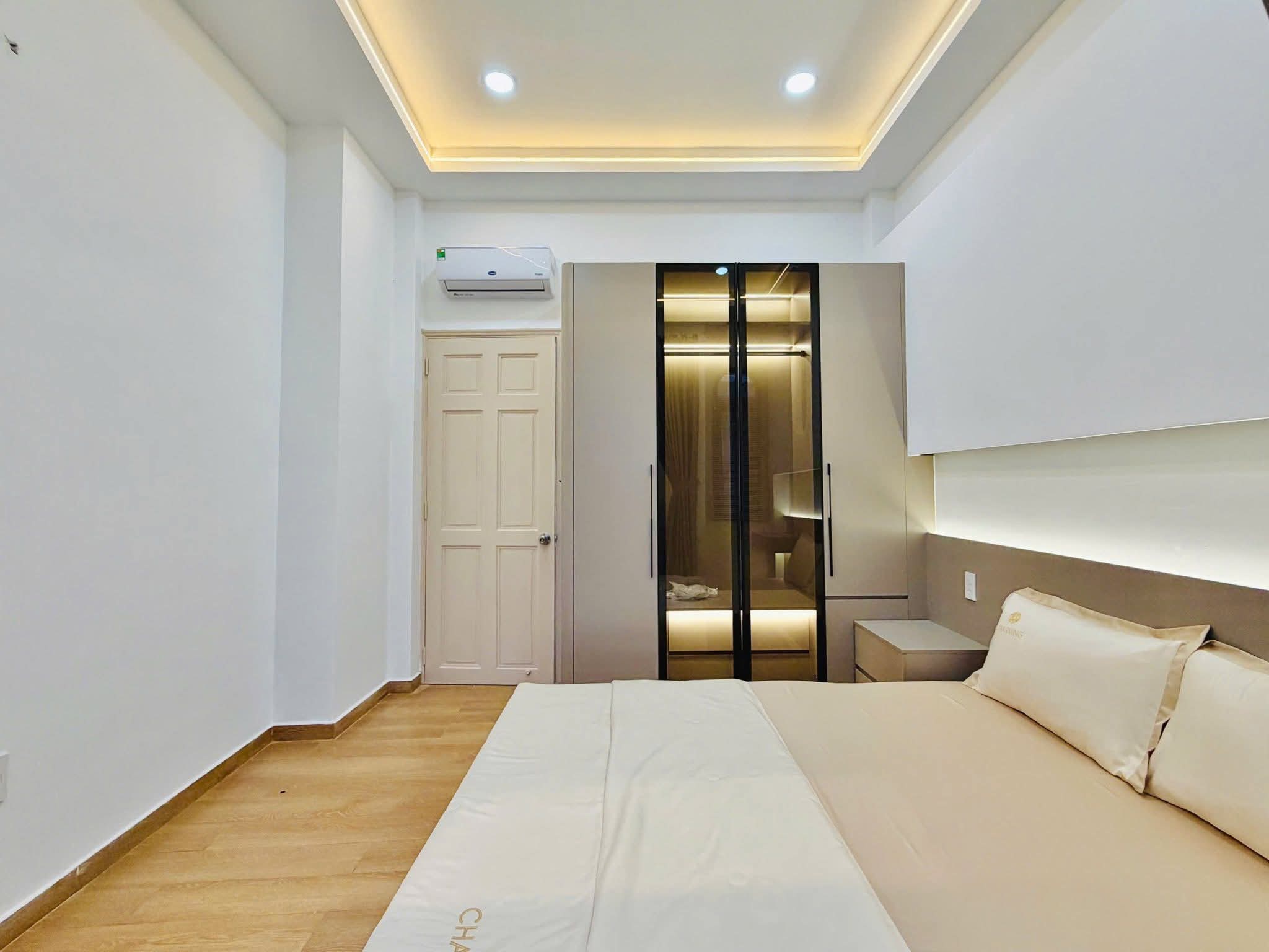 Siêu phẩm nhà 57m2 đường Trần Khắc Chân, P15, Phú Nhuận. Hẻm oto 5m, sổ riêng