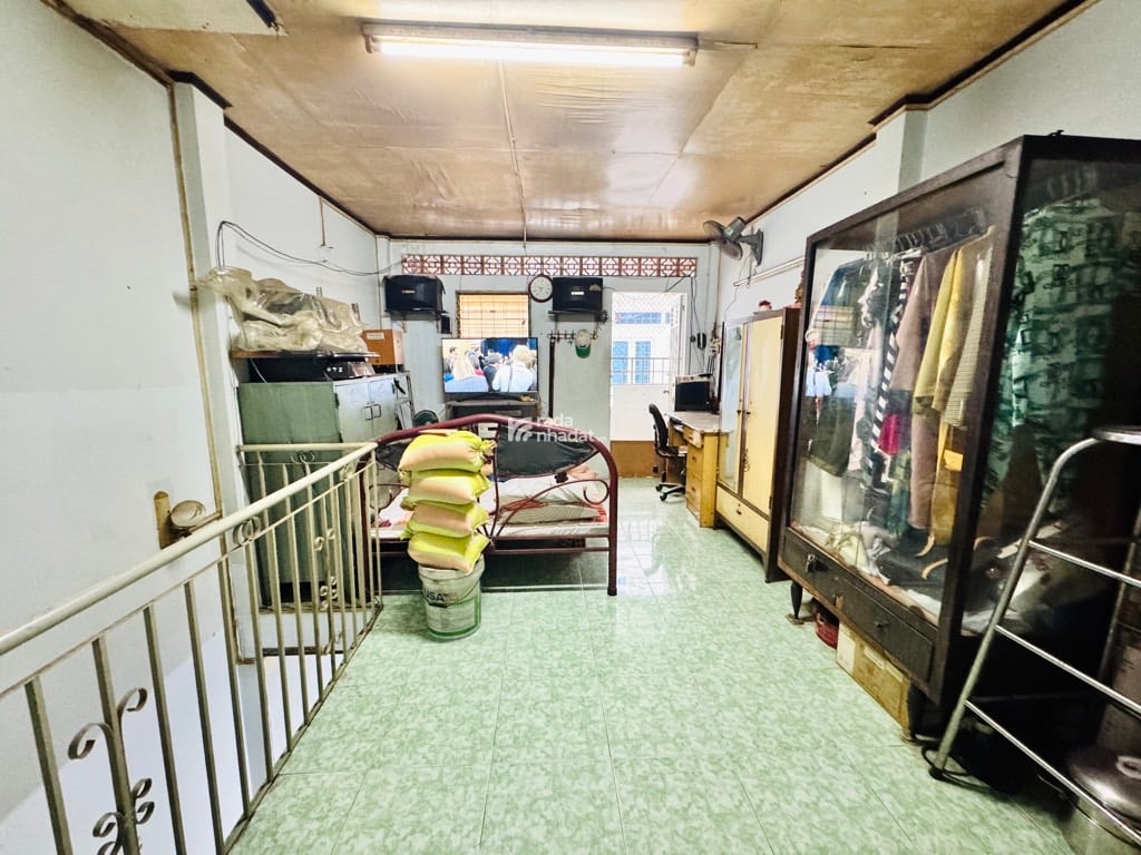 HẺM XE HƠI SÁT NHÀ. ĐINH TIÊN HOÀNG, BÌNH THẠNH, 48M2 TIỆN XÂY MỚI, GIẢM 550TR CHỈ 5.8T TL 