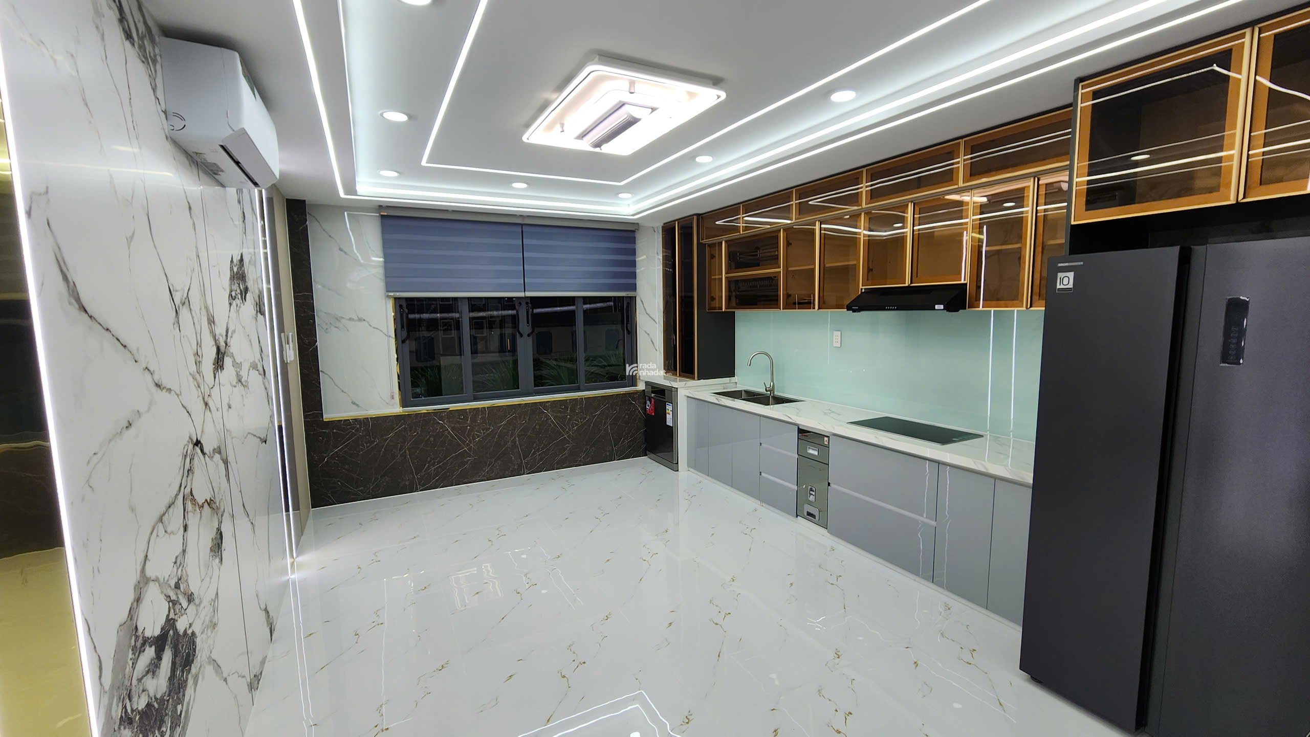 NHÀ ĐẸP FULL NỘI THẤT - HẺM 1/ TL37, QUẬN 12 - LIỀN KỀ CÔNG VIÊN - KDC THÔNG THOÁNG 