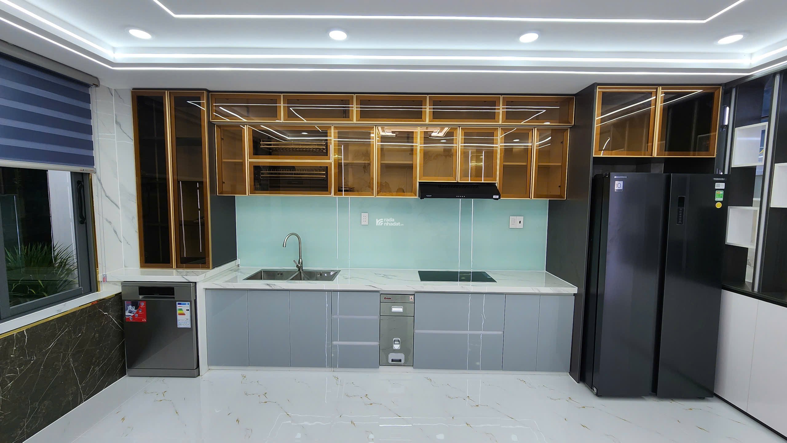 NHÀ ĐẸP FULL NỘI THẤT - HẺM 1/ TL37, QUẬN 12 - LIỀN KỀ CÔNG VIÊN - KDC THÔNG THOÁNG 