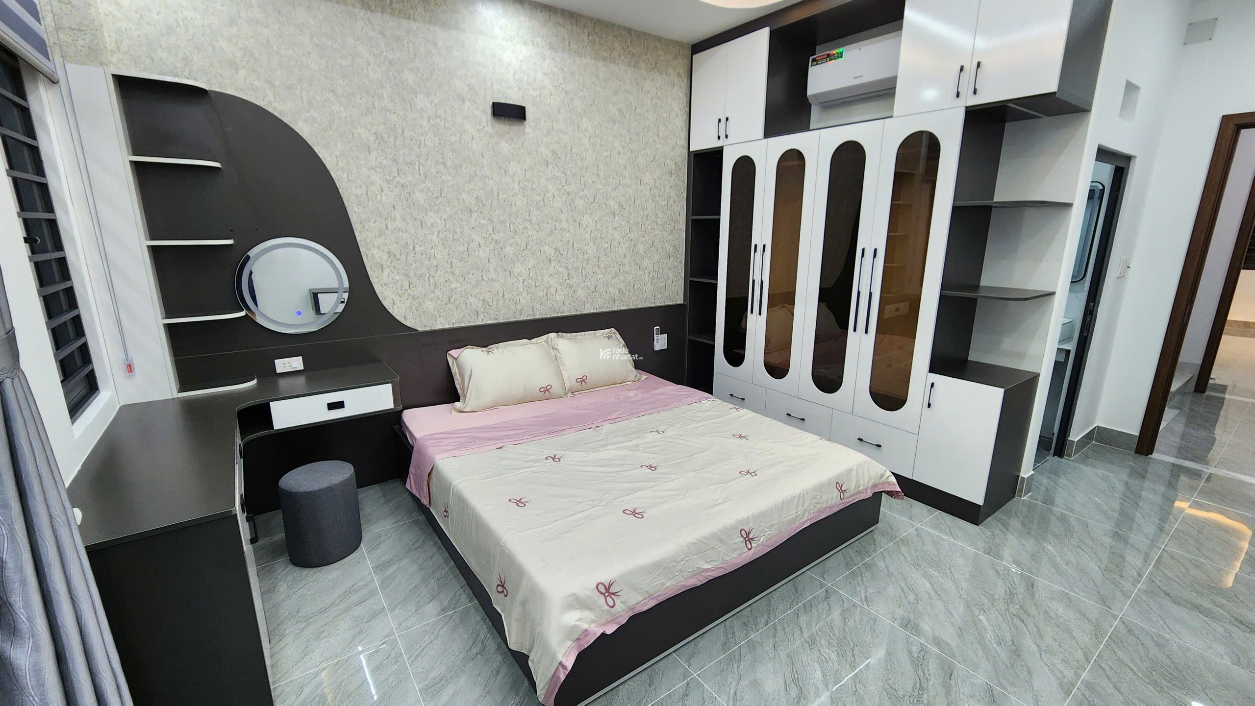 NHÀ ĐẸP FULL NỘI THẤT - HẺM 1/ TL37, QUẬN 12 - LIỀN KỀ CÔNG VIÊN - KDC THÔNG THOÁNG 