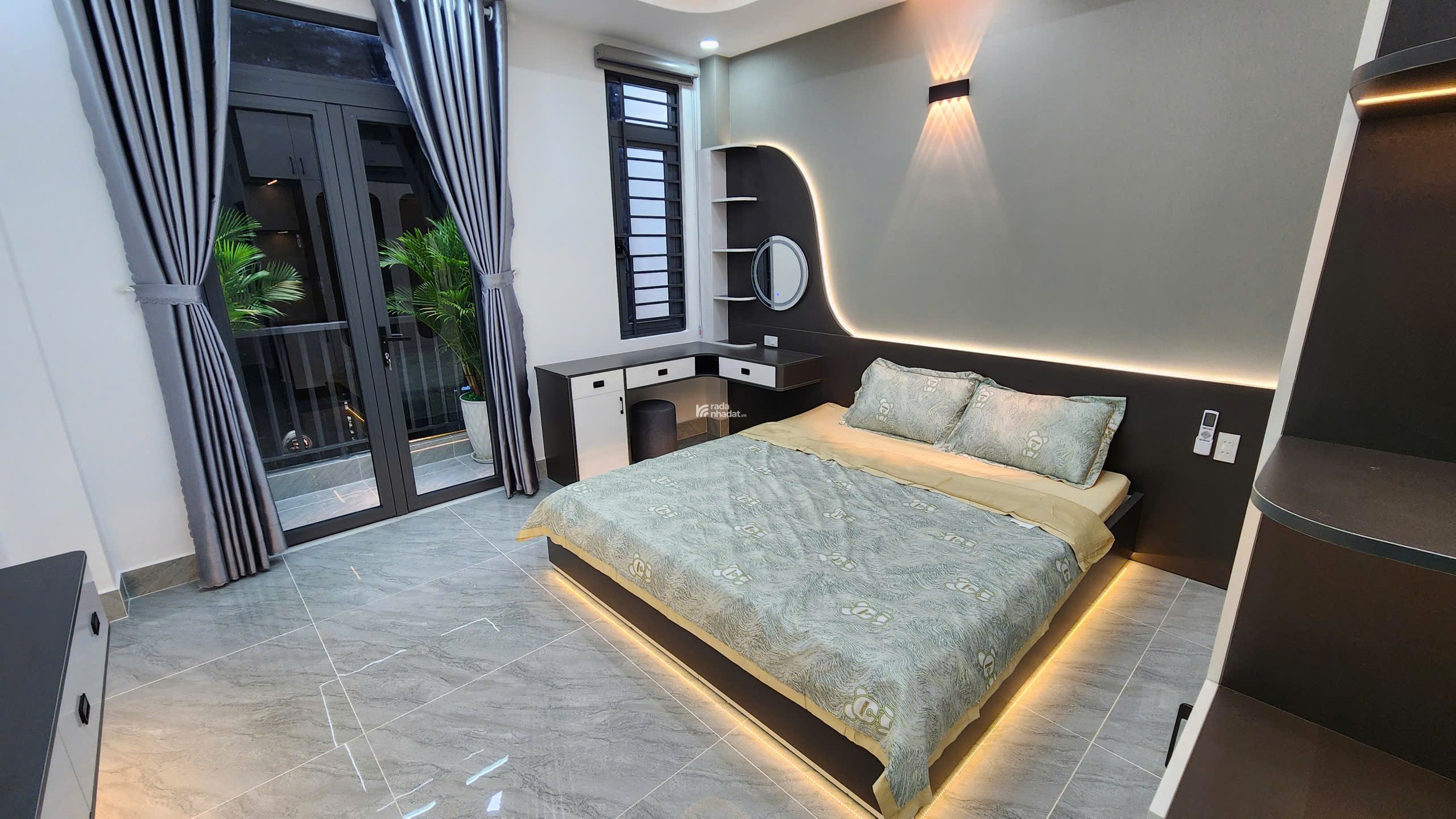 NHÀ ĐẸP FULL NỘI THẤT - HẺM 1/ TL37, QUẬN 12 - LIỀN KỀ CÔNG VIÊN - KDC THÔNG THOÁNG 