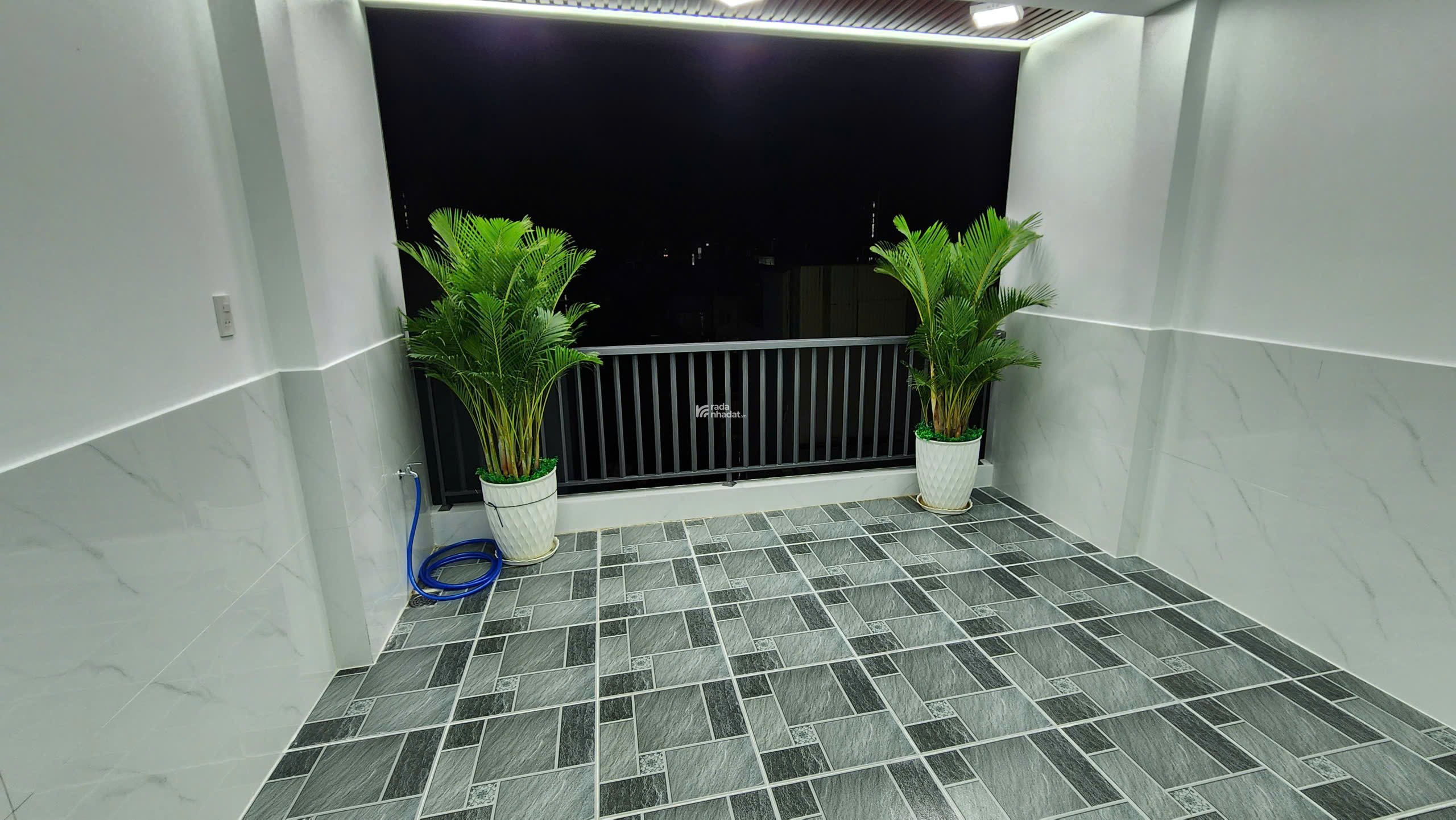 NHÀ ĐẸP FULL NỘI THẤT - HẺM 1/ TL37, QUẬN 12 - LIỀN KỀ CÔNG VIÊN - KDC THÔNG THOÁNG 