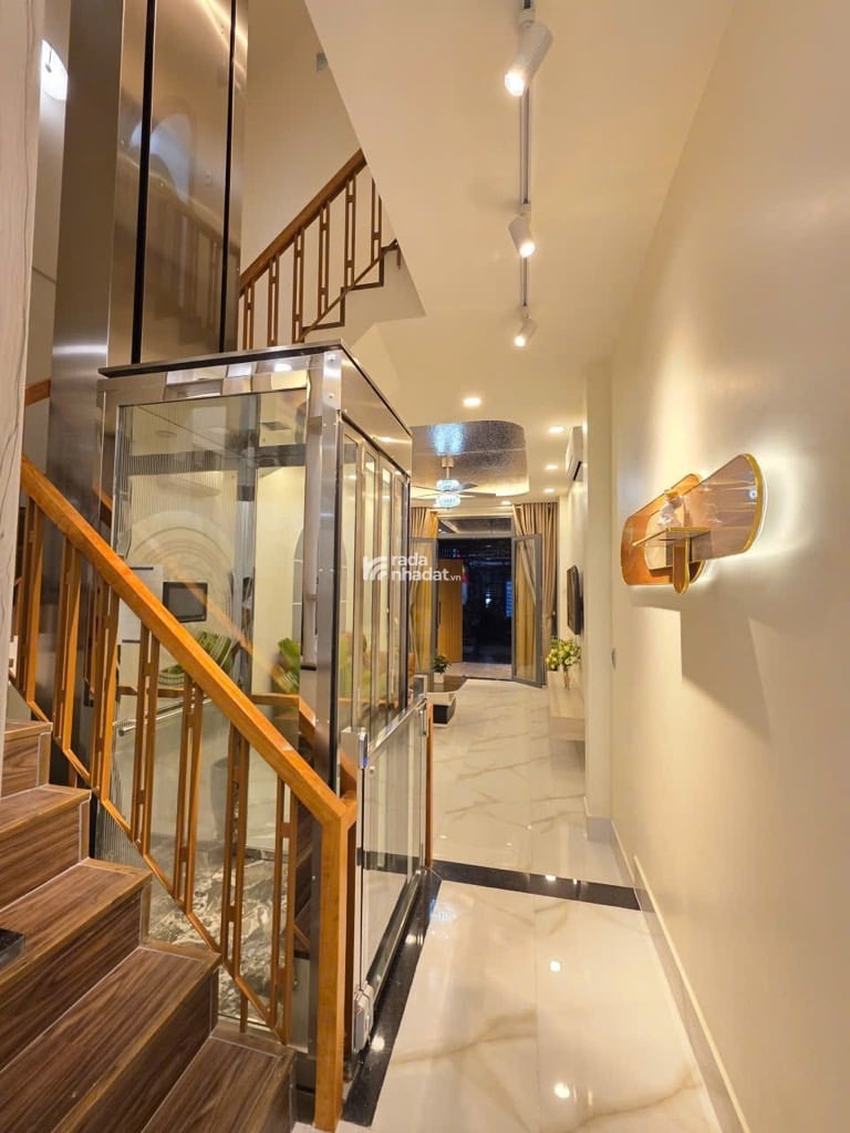 HẺM XE HƠI VIP 337 LÊ VĂN SỸ, TÂN BÌNH, 61M2 BỀ NGANG LỚN Ở NGAY. GIẢM 350TR CHỈ 13.6T TL 