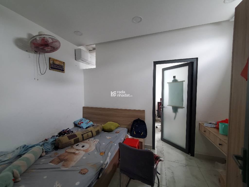 HXH THÔNG NGAY CÔNG VIÊN TẦM VU - NHÀ 6 TẦNG THANG MÁY 10PN 11WC - CHDV CAO CẤP DÒNG TIỀN CAO