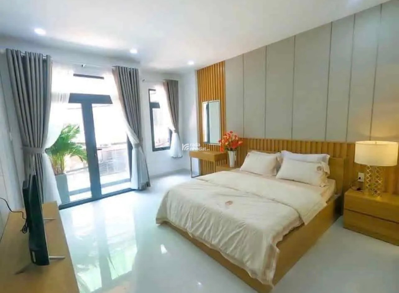 Chính chủ bán nhà 3 tầng 85m2 phường 4 TP. Tân An sổ hồng riêng chỉ 2.55 tỷ