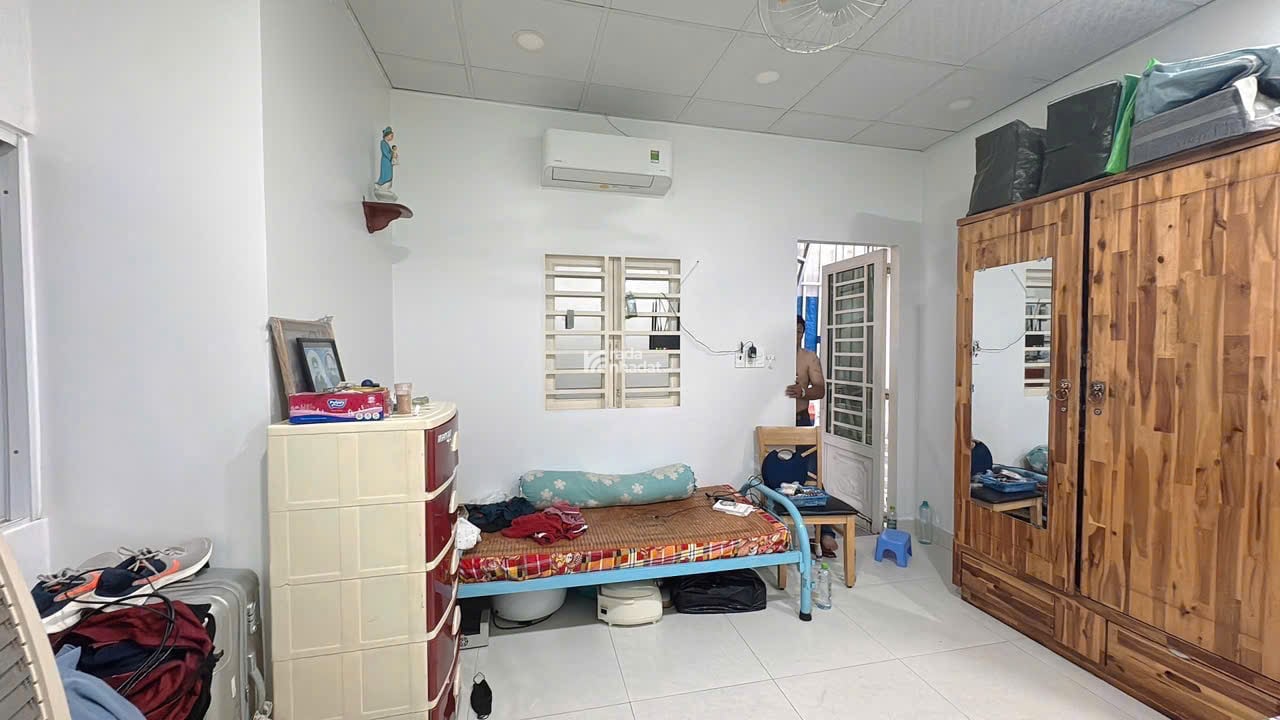 Cần Bán Gấp Nhà Đẹp Diện Tích Sàn 50,4, Giá Yêu Thương 2TY3