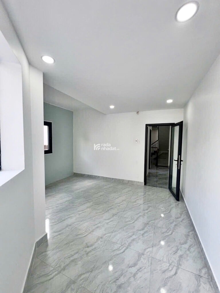 BÁN NHÀ HƯƠNG LỘ 2 48M2 3 TẦNG 4PN 4.5 TỶ HẺM XE HƠI 7M THÔNG BÌNH TÂN 